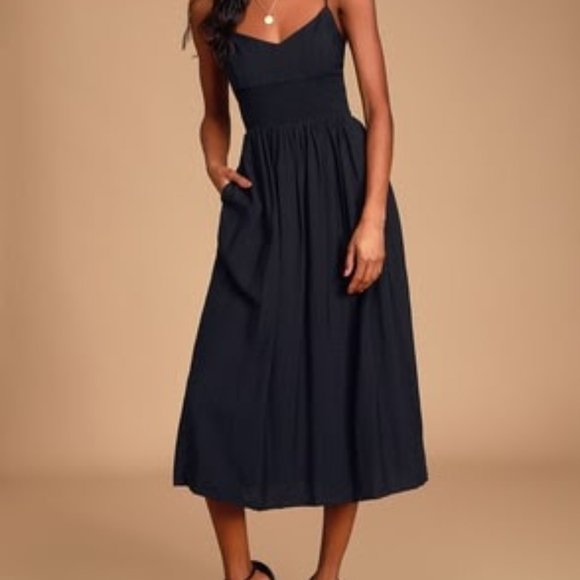 Black Smocked Midi Dress, WITH POCKETS! (size large) - Picture 4 of 4